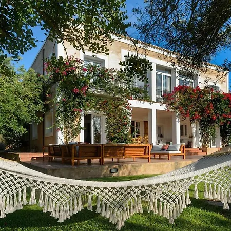 Prada Sleeps 16 - 3 Annexes - Huge Landscaped Grounds With Hammock, Yoga Area And Space Santa Eularia des Riu