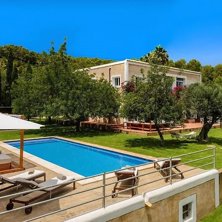 Prada Sleeps 16 - 3 Annexes - Huge Landscaped Grounds With Hammock, Yoga Area And Space Santa Eulària des Riu