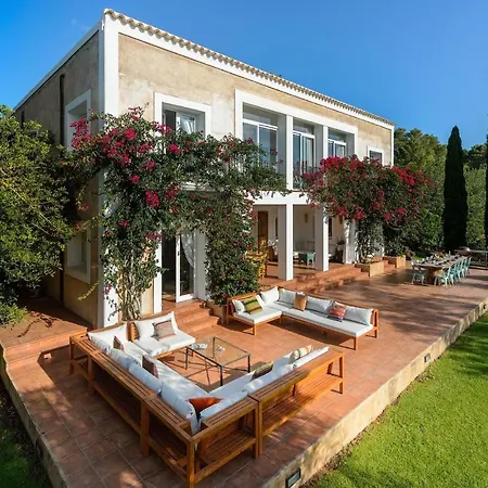 Prada Sleeps 16 - 3 Annexes - Huge Landscaped Grounds With Hammock, Yoga Area And Space Βίλα