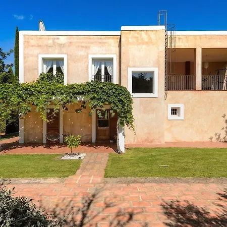 Prada Sleeps 16 - 3 Annexes - Huge Landscaped Grounds With Hammock, Yoga Area And Space Santa Eularia des Riu